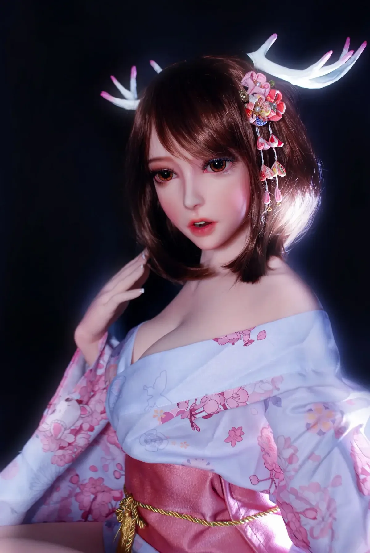 Elsa Babe Akimoto Mizuki