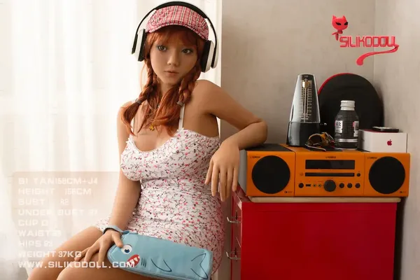Siliko 158cm D cup - Ena