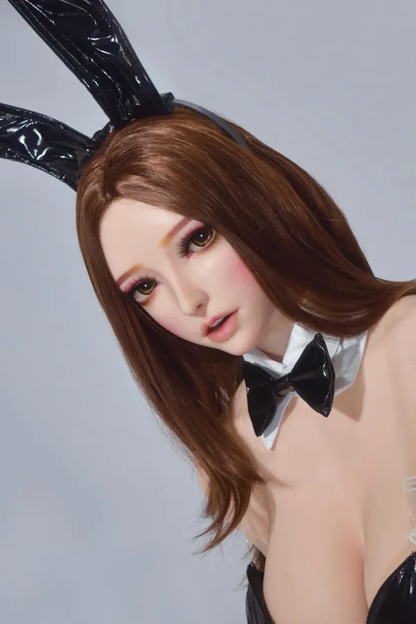 Elsa Babe Kanno Kana