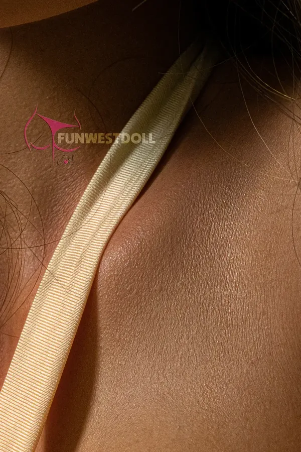 Funwest 160cm E cup Silicone - Juliette